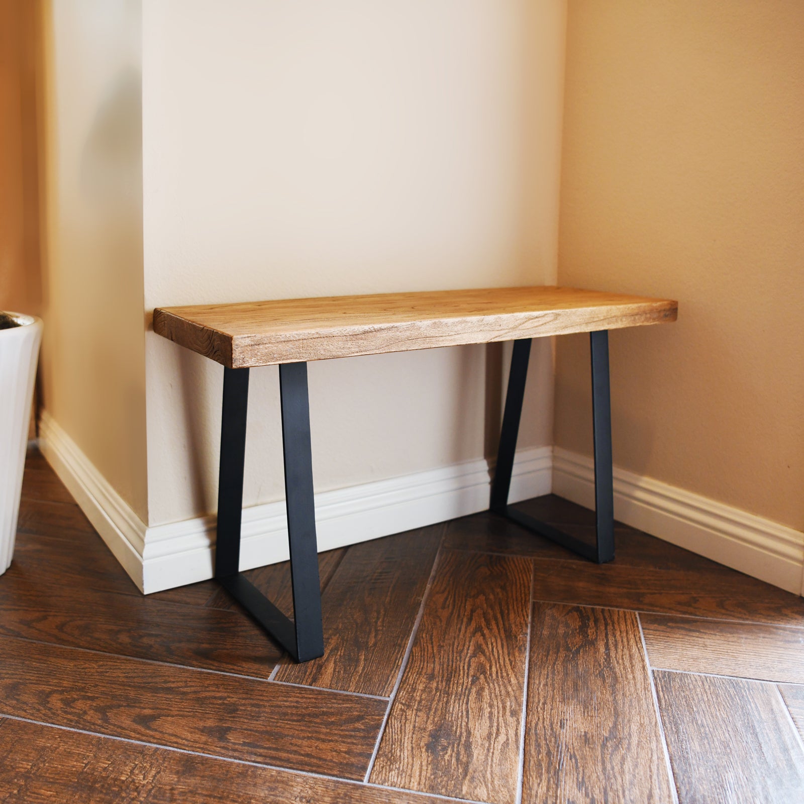 WELLAND Old Elm Wood Entryway Bench, End Bench Table Side Bench with Trapezoid Legs, 32