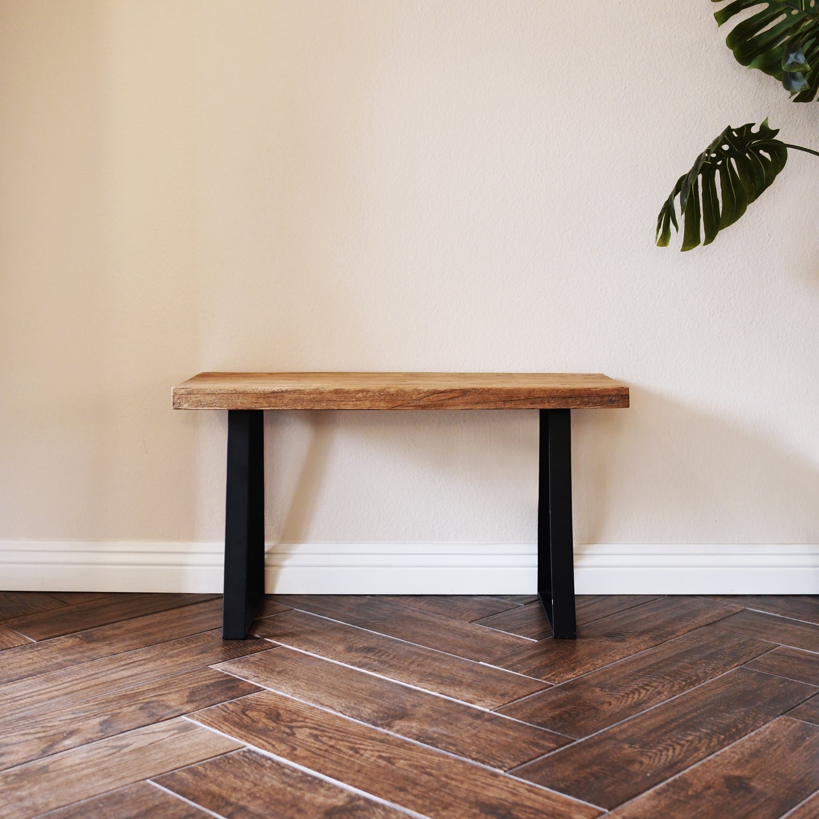 WELLAND Old Elm Wood Entryway Bench, End Bench Table Side Bench with Trapezoid Legs, 32